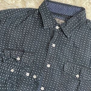 Steve’s Jeans Long Sleeve Shirt Size Medium With Western Style Pockets